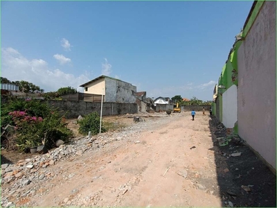 Tanah Jogja jl Wates KM 4 di Banyuraden, LT 122 m2
