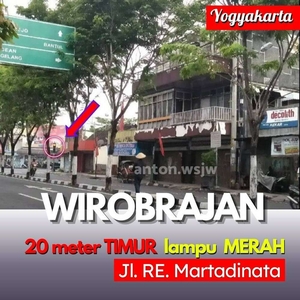 Tanah Jogja WIROBRAJAN jalan utama Jl. RE.Martadinata Lt 373 m2