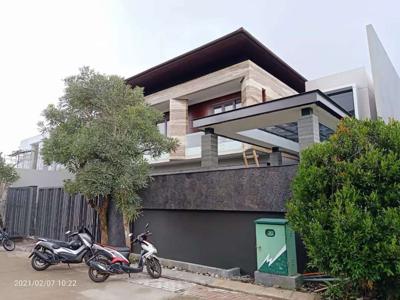 Jual Rumah Baru Mewah di komplek elite setraduta