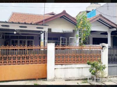 Rumah Super Strategis, 150 Meter Ke Jalan Haji Nawi Raya