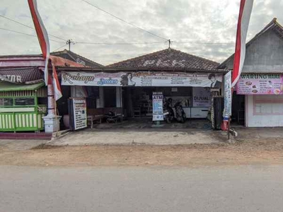 Bwi A360 Dijual Ruko Di Dsn Krajan Ds Tapanrejo Muncar Banyuwangi