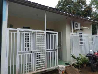 Dijual Cepat Rumah 1 Lantai 400 Jutaan Dekat Graha Raya Bintaro