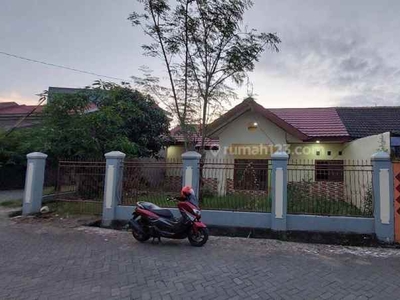 Dijual Cepat Rumah Seken Sudut Lokasi Perumahan Nusa Tamalanrea Indah