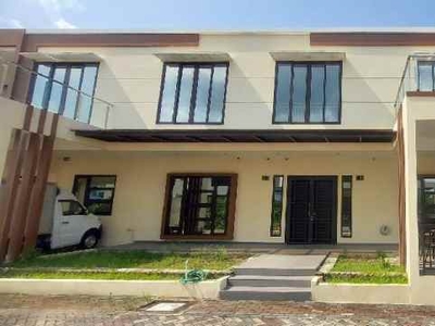 Dijual Rumah 2 Lantai Full Renov Di Palm Villas Batam Center