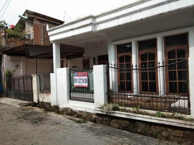 Dijual Rumah Dalam Komplek Puri Cipageran