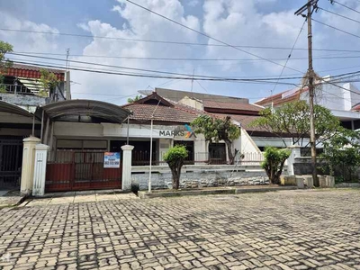 Dijual Rumah Di Dharmahusada Utara Siap Huni Dekat Raya