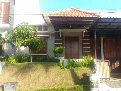 Dijual Rumah Di Kawasan Green Hills Residence Karangploso Malang