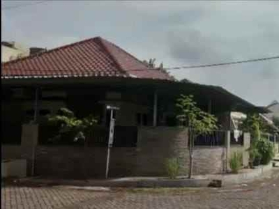 Dijual Rumah Hook 15 Lantai Di Manyar Tirtoyoso