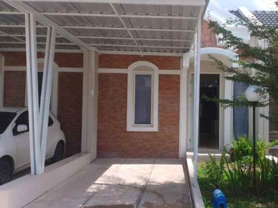 Dijual Rumah Makassar Kota Sekitar Jalan Metro Tanjung Bunga