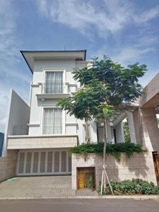 Dijual Rumah Mewah 3 Lantai Lebak Bulus Cilandak Jakarta Selatan