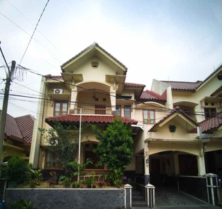 Dijual Rumah Pesona Khayangan Depok