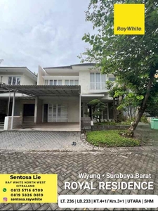 Dijual Rumah Royal Residence Wiyung Surabaya Semi Furnished Luas -shm