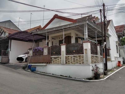 Dijual Rumah Siap Huni Dalam Cluster Di Banyumanik Semarang