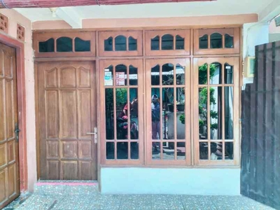 Dijual Rumah Siap Huni Jl Jedong Pacarkeling Tambaksari Surabaya