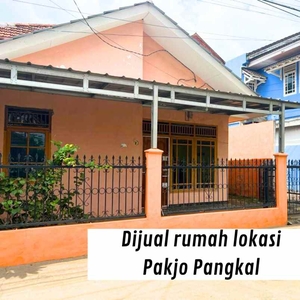 Dijual Rumah Siap Huni Lokasi Pakjo Daerah Belakang Hotel Amaris