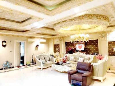 Dijual Villa Siap Huni Komplek The Palace Residence Jalan Mustang - Po
