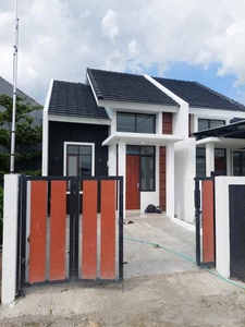 Jual Rumah Baru Hadap Selatan Sengon Jombang Kota