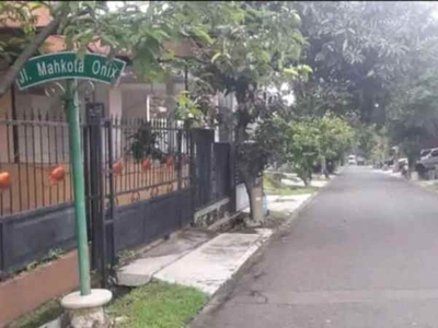 Jual Rumah Di Sentul City Cluster Victoria