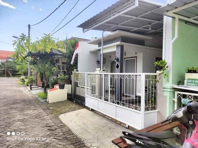 Jual Rumah Griya Pesona Asri Rungkut Posisi Bagus