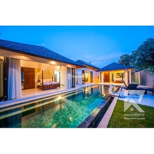Jual Villa Luas 430m2 Terdiri 2 Bangunan Full Furnished, Dekat Pantai Sanur - Denpasar Bali
