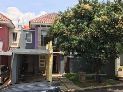 La1019 Dijual Cepat Rumah Siap Huni Hadap Taman Di Legenda Wisata Neg