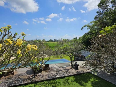 Luxury Villa Full View Dalung Dekat Canggu - Bali Dengan Lingkungan Ya