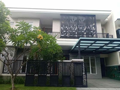 Rumah Graha Famili Mediteran Dekat Citraland Pakuwon Mall Surabaya