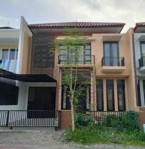 Minimalis 2 Lantai Full Renovasi Kertajaya Indah Surabaya Timur