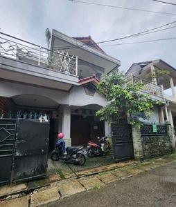 Nh101 Rumah Second 2 Lt Lokasi Strategis Di Jl Margonda Depok