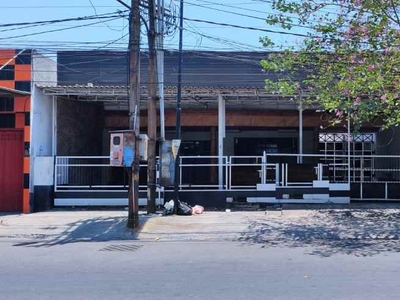 Ruang Usaha Disewakan Barata Jaya Surabaya Timur