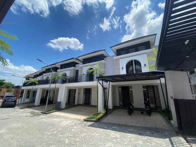 Rumah 2 Lantai Baru Di Cluster De Villa Garden Banyumanik Promo Lho