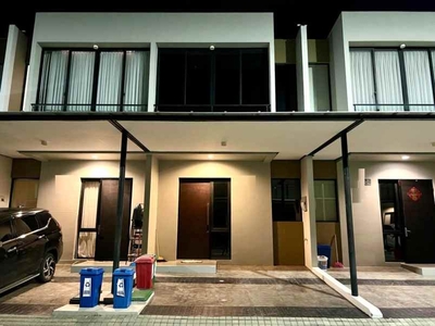 Rumah 2 Lantai Cluster California 45m Pik 2 Tangerang Banten