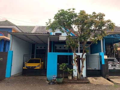 Rumah 2 Lantai Dekat Rsud Kepanjen Malang