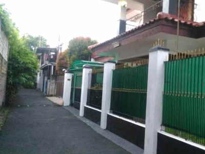 Rumah 2 Lantai Di Kemang Selatan Jakarta Selatan