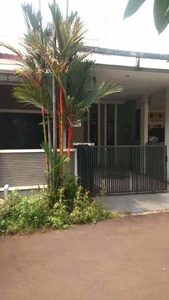 Rumah 2 Lantai Dijual Di Villa Dago Pamulang Shm Tenang Dan Nyaman