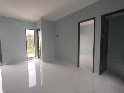 Rumah 2 Lantai Minimalis Mampang