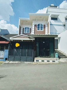 Rumah 2 Lantai Siap Huni Bisa Untuk Usaha Di Jatibenig Bekasi