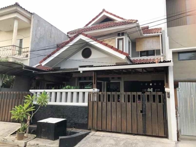 Rumah 2 Lantai Siap Huni Luas 10x20 200m2 Type 5kt Kayu Putih Jakarta