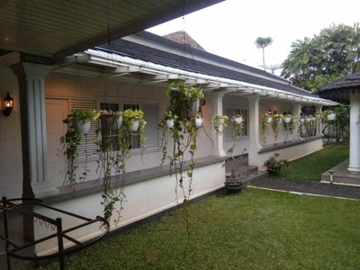 Rumah Asri Dan Adem Di Utan Kayu Selatan Jakarta Timur