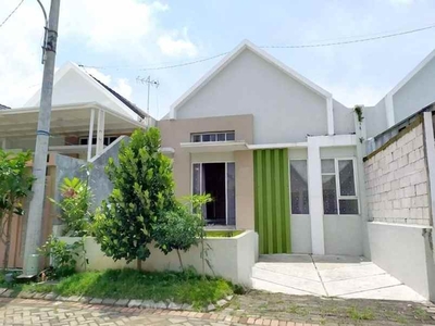 Rumah Bagus Dan Luas Harga Murah Lokasi Di Karangploso