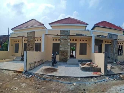 Rumah Baru Bagus Siap Huni Tengah Kota Semarang Bisa Kpr
