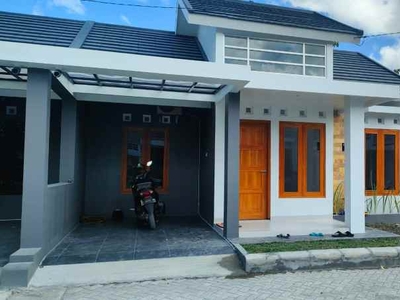 Rumah Baru Dalam Perumahan Wonosari