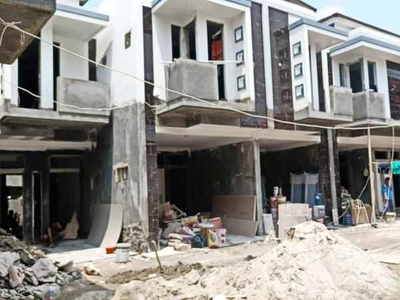 Rumah Baru Dalam Townhose Daerah Rawamangun Jakarta Timur