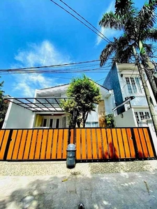 Rumah Baru Full Furnished Dalam Komplek Jatimakmur Bekasi