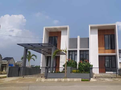 Rumah Baru Pemandangan Pegunungan Di Citeureup Bogor