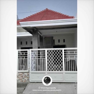 Rumah Baru Siap Huni Jetis Mojokerto