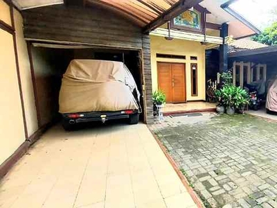 Rumah Besar Tanah Luas Mainroad Jalan Kabupaten Di Padalarang Kbb