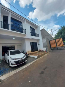 Rumah Cantik 2 Lt 17 M Di Ciganjur Jakarta Selatan