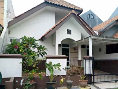 Rumah Cantik Di Komplek Satwika Permai Telkom Jatiasih Bekasi