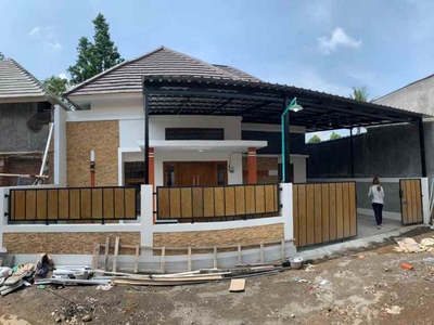 Rumah Cantik Modern Minimalis Termurah Dpp 0 Di Dekat Maguwoharjo